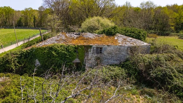 1 makuuhuone Maalaistalo myytävänä paikassa Outeiro de Rei - 90 000 € (Ref: 9802777)