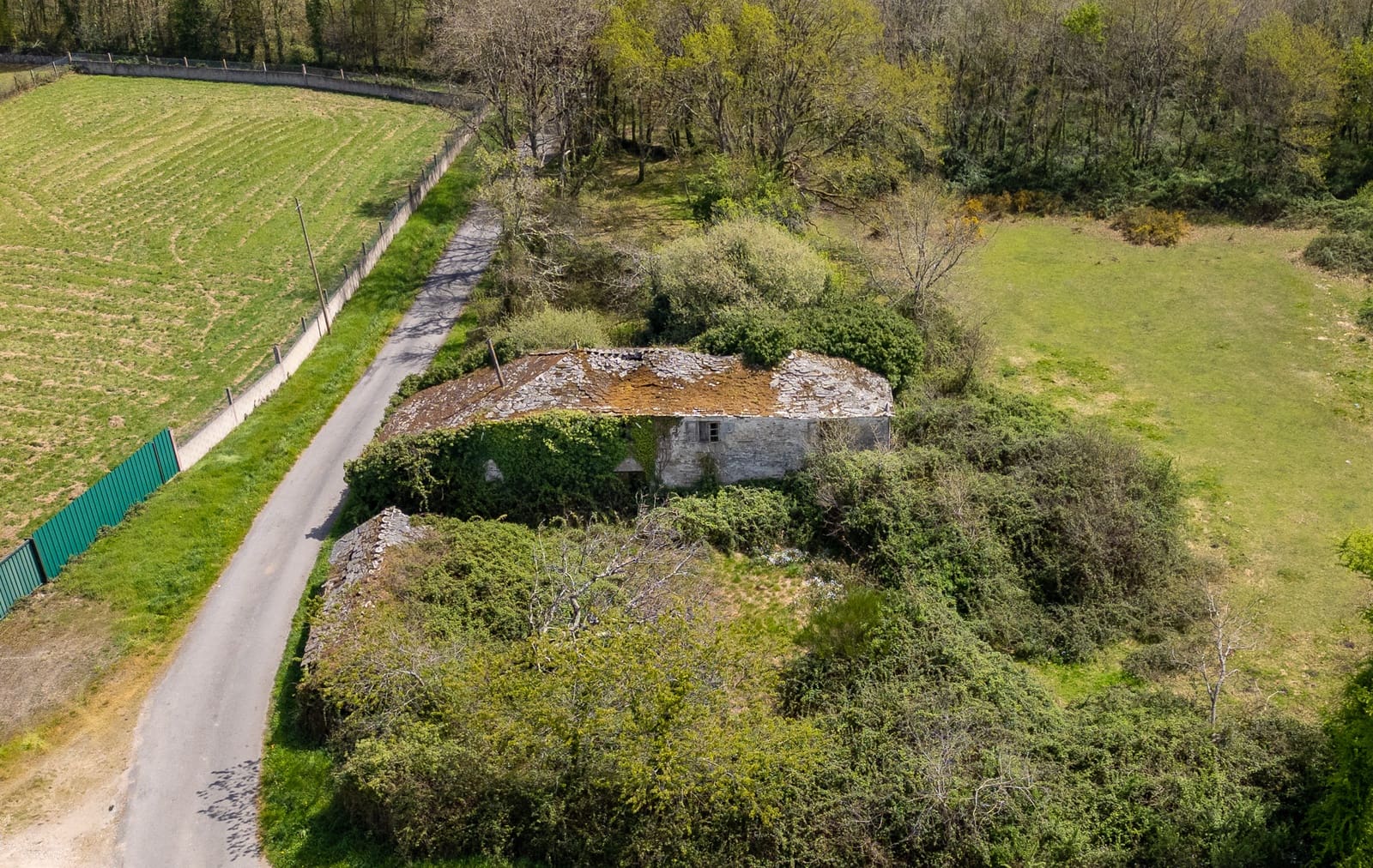 1 makuuhuone Maalaistalo myytävänä paikassa Outeiro de Rei - 90 000 € (Ref: 9802777)