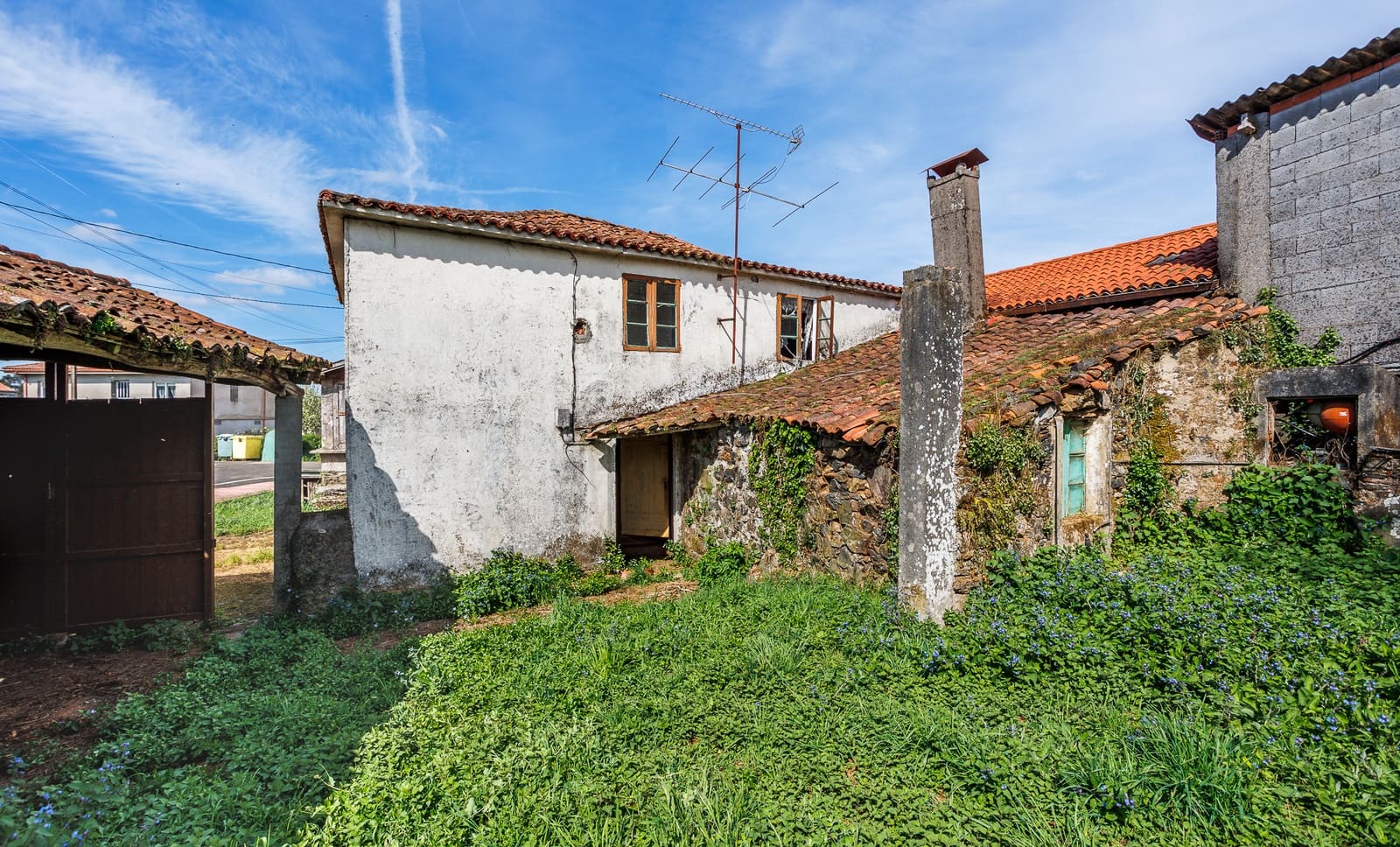 Finca/Casa Rural de 2 habitaciones en Santiso en venta - 40.000 € (Ref: 9806938)