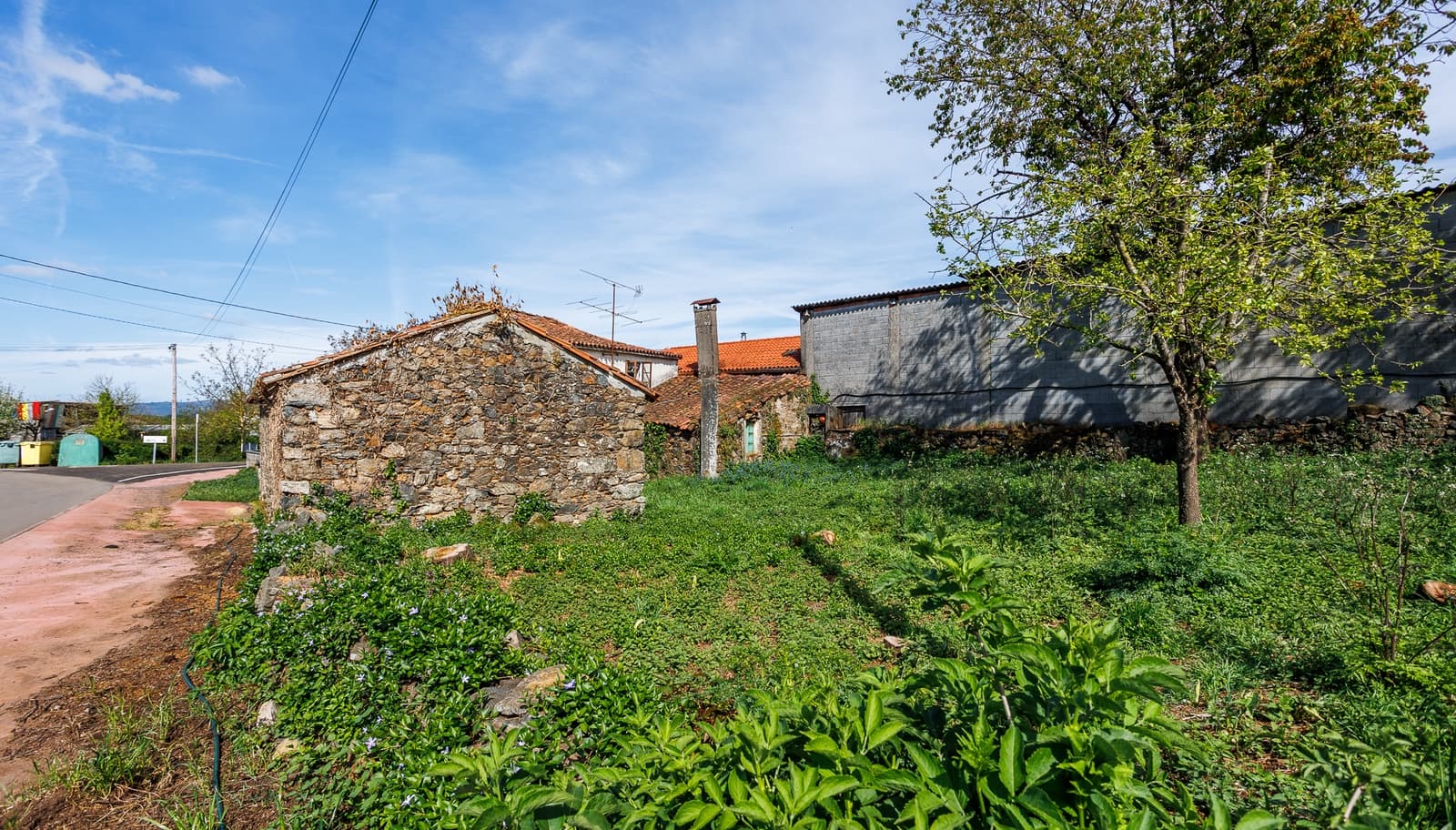 Finca/Casa Rural de 2 habitaciones en Santiso en venta - 40.000 € (Ref: 9806938)