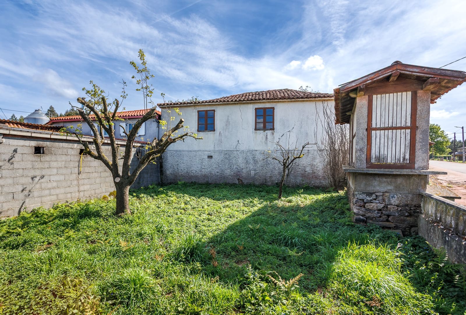 2 bedroom Finca/Country House for sale in Santiso - € 40,000 (Ref: 9806938)