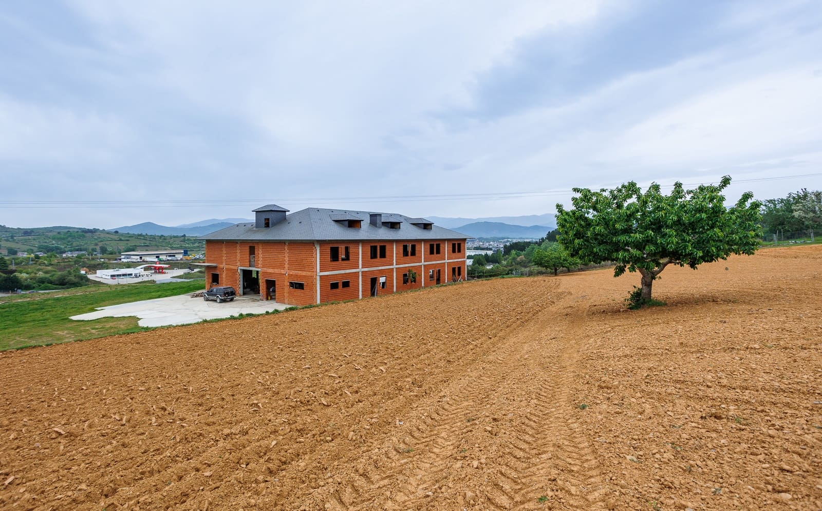 1 camera da letto Azienda in vendita in Camponaraya - 1.500.000 € (Rif: 9819146)