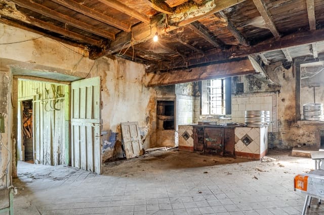 1 sypialnia Finka/Dom wiejski na sprzedaż w A Estrada z garażem - 115 000 € (Ref: 9844154)