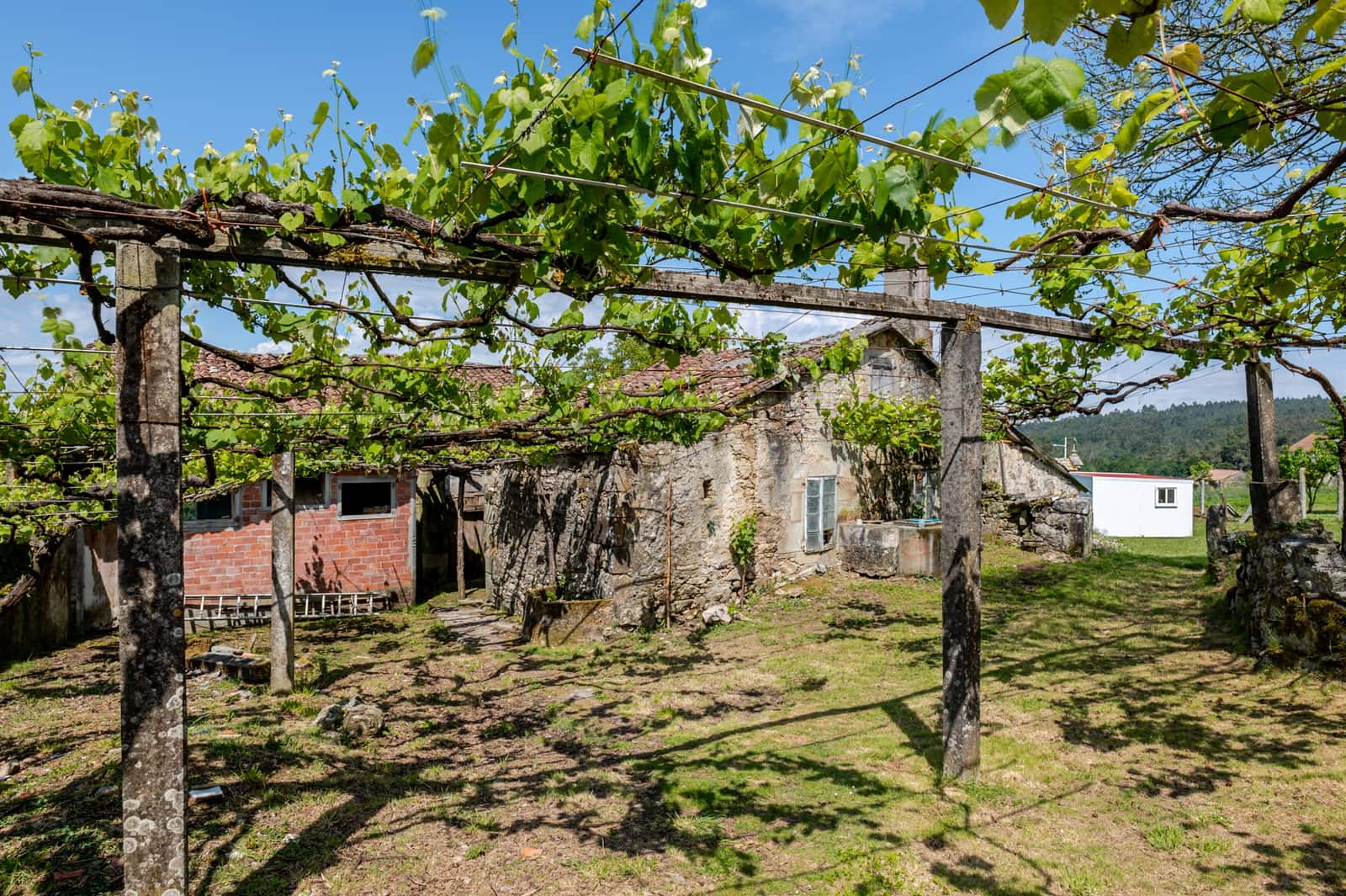 1 sypialnia Finka/Dom wiejski na sprzedaż w A Estrada z garażem - 115 000 € (Ref: 9844154)