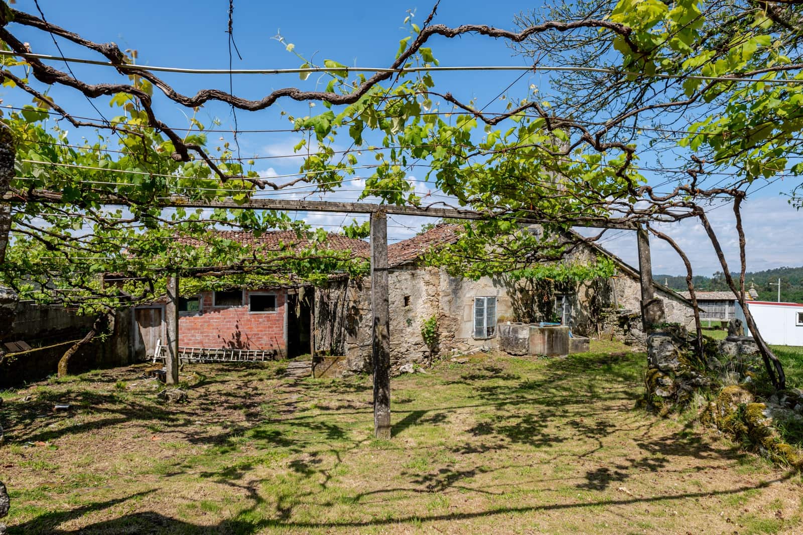 1 sypialnia Finka/Dom wiejski na sprzedaż w A Estrada z garażem - 115 000 € (Ref: 9844154)