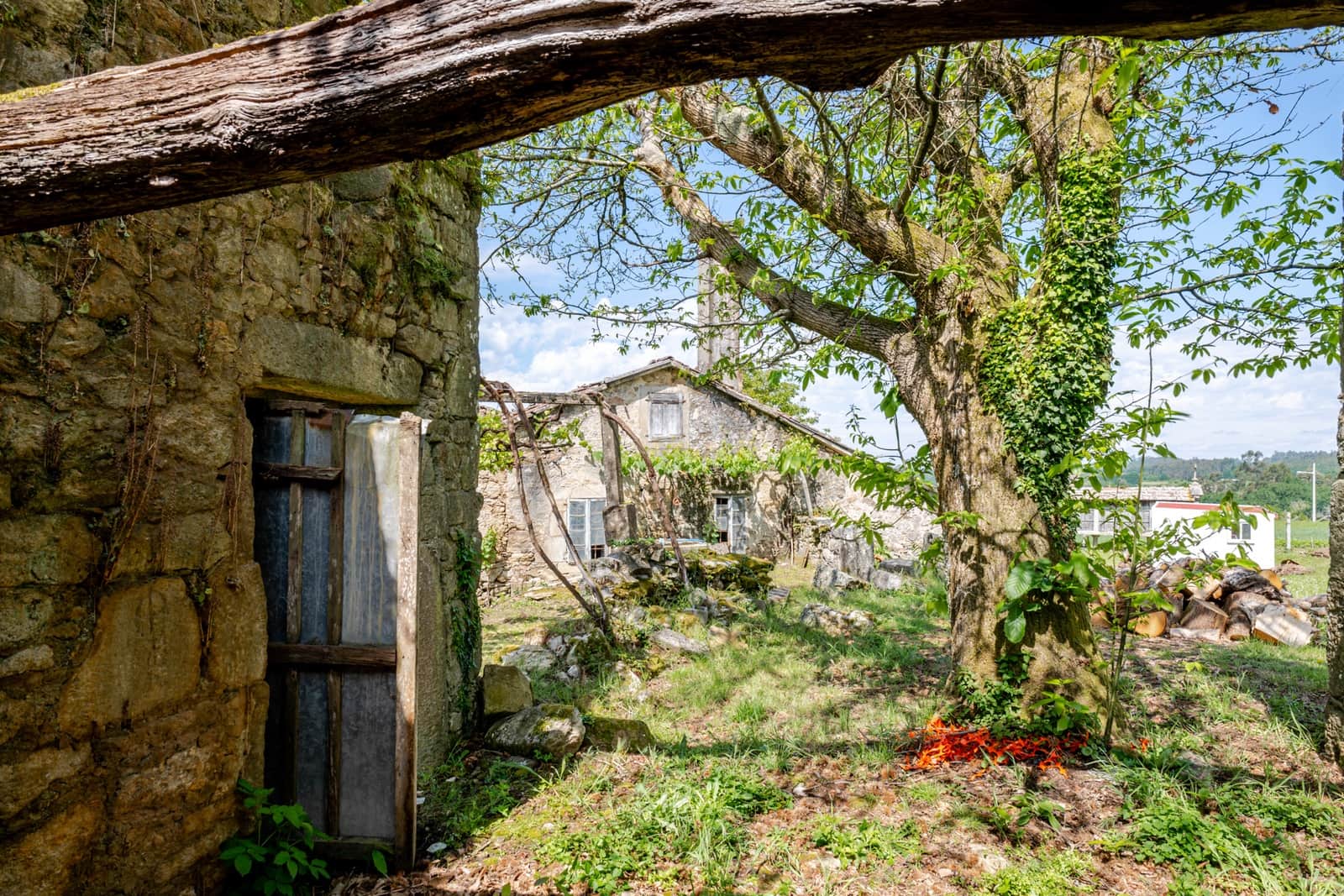 1 sypialnia Finka/Dom wiejski na sprzedaż w A Estrada z garażem - 115 000 € (Ref: 9844154)