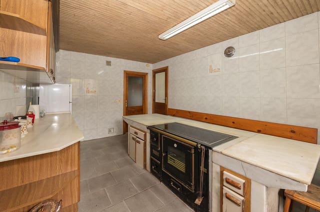 4 sypialnia Finka/Dom wiejski na sprzedaż w Santiso - 120 000 € (Ref: 9889349)