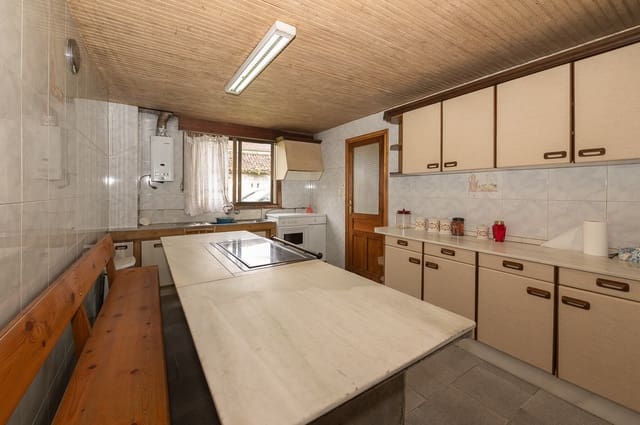 4 sypialnia Finka/Dom wiejski na sprzedaż w Santiso - 120 000 € (Ref: 9889349)
