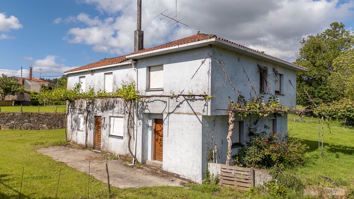 4 sypialnia Finka/Dom wiejski na sprzedaż w Santiso - 120 000 € (Ref: 9889349)