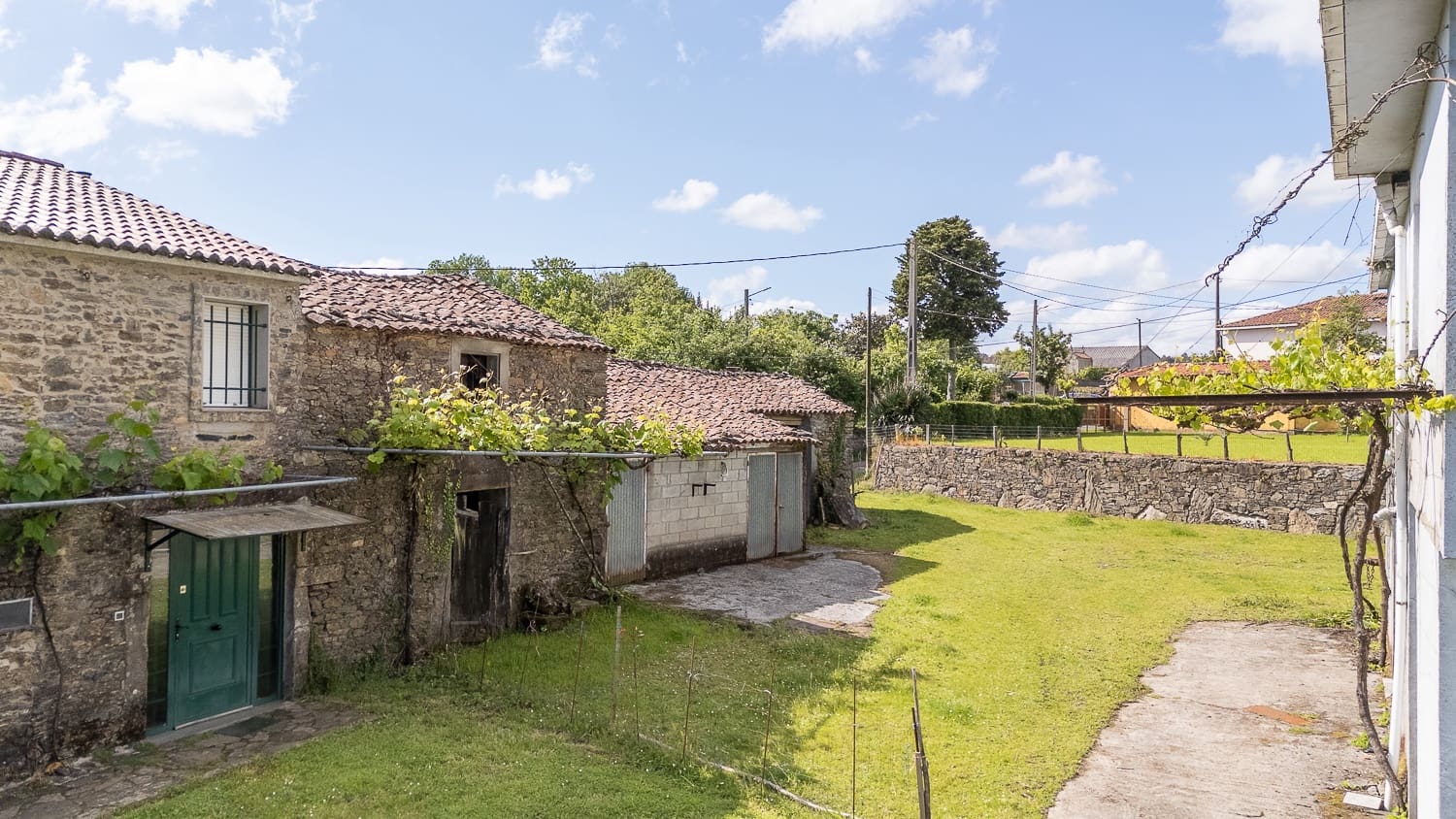 4 sypialnia Finka/Dom wiejski na sprzedaż w Santiso - 120 000 € (Ref: 9889349)