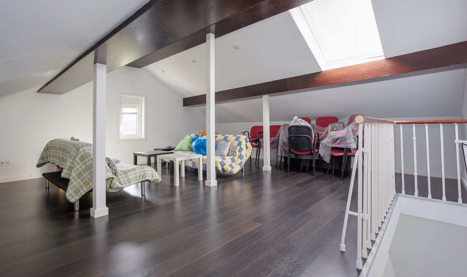 8 bedroom Finca/Country House for sale in Castro de Rei with garage - € 420,000 (Ref: 9895255)