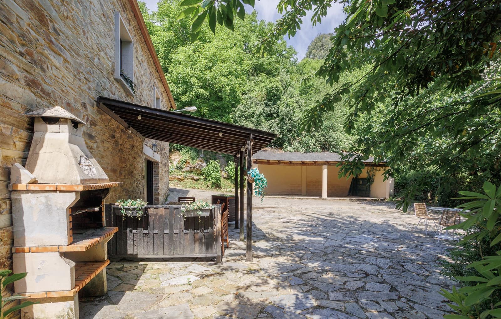 4 Zimmer Firma/Unternehmen zu verkaufen in A Fonsagrada mit Garage - 360.000 € (Ref: 9905019)