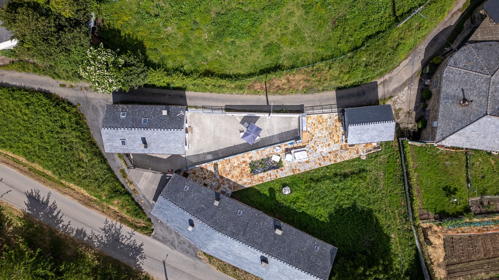 2 slaapkamer Bedrijf te koop in Ribeira de Piquin - € 140.000 (Ref: 9911516)