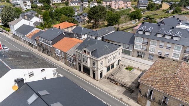 5 soveværelse Finca/Landehus til salg i A Pobra de Trives - € 260.000 (Ref: 9918592)