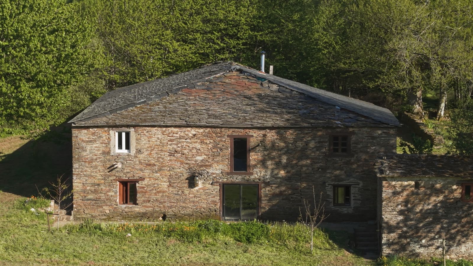5 Zimmer Finca/Landgut zu verkaufen in Samos - 495.000 € (Ref: 9932248)