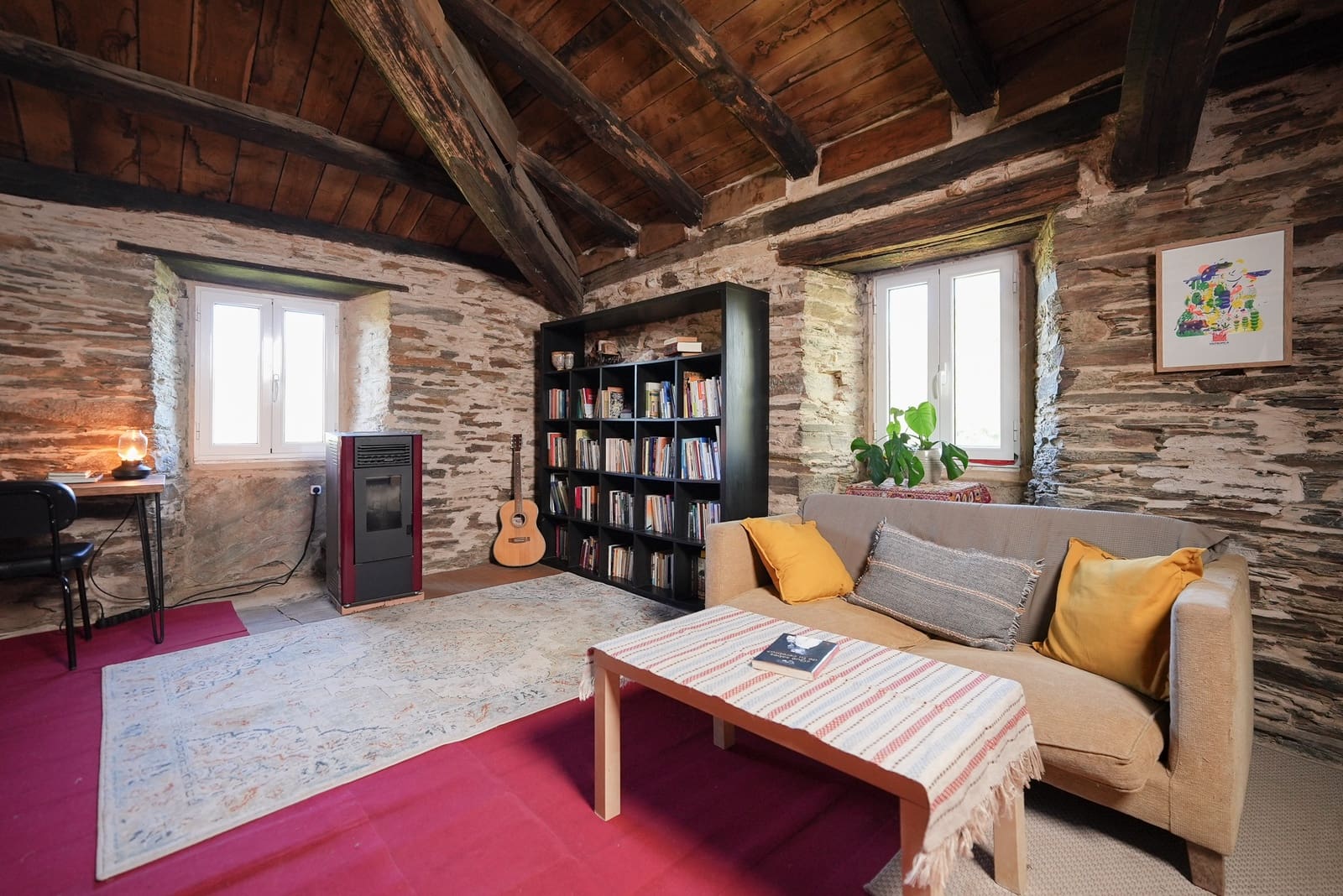 5 bedroom Finca/Country House for sale in Samos - € 495,000 (Ref: 9932248)