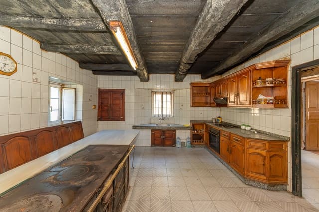 6 camera da letto Finca/Casa di Campagna in vendita in Outeiro de Rei - 270.000 € (Rif: 9935097)