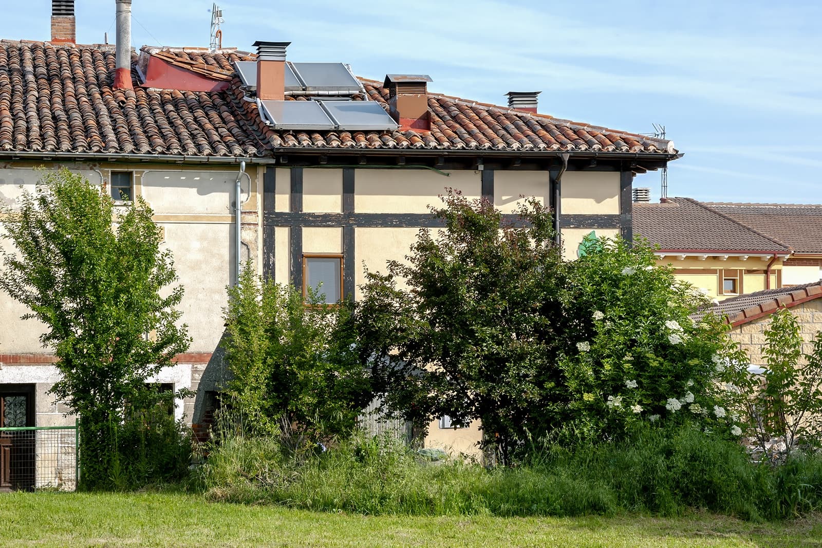 5 bedroom Business for sale in Villasur de Herreros - € 600,000 (Ref: 9940657)