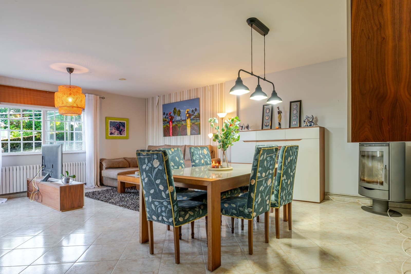 6 soveværelse Finca/Landehus til salg i Cambados med garage - € 595.000 (Ref: 9941172)