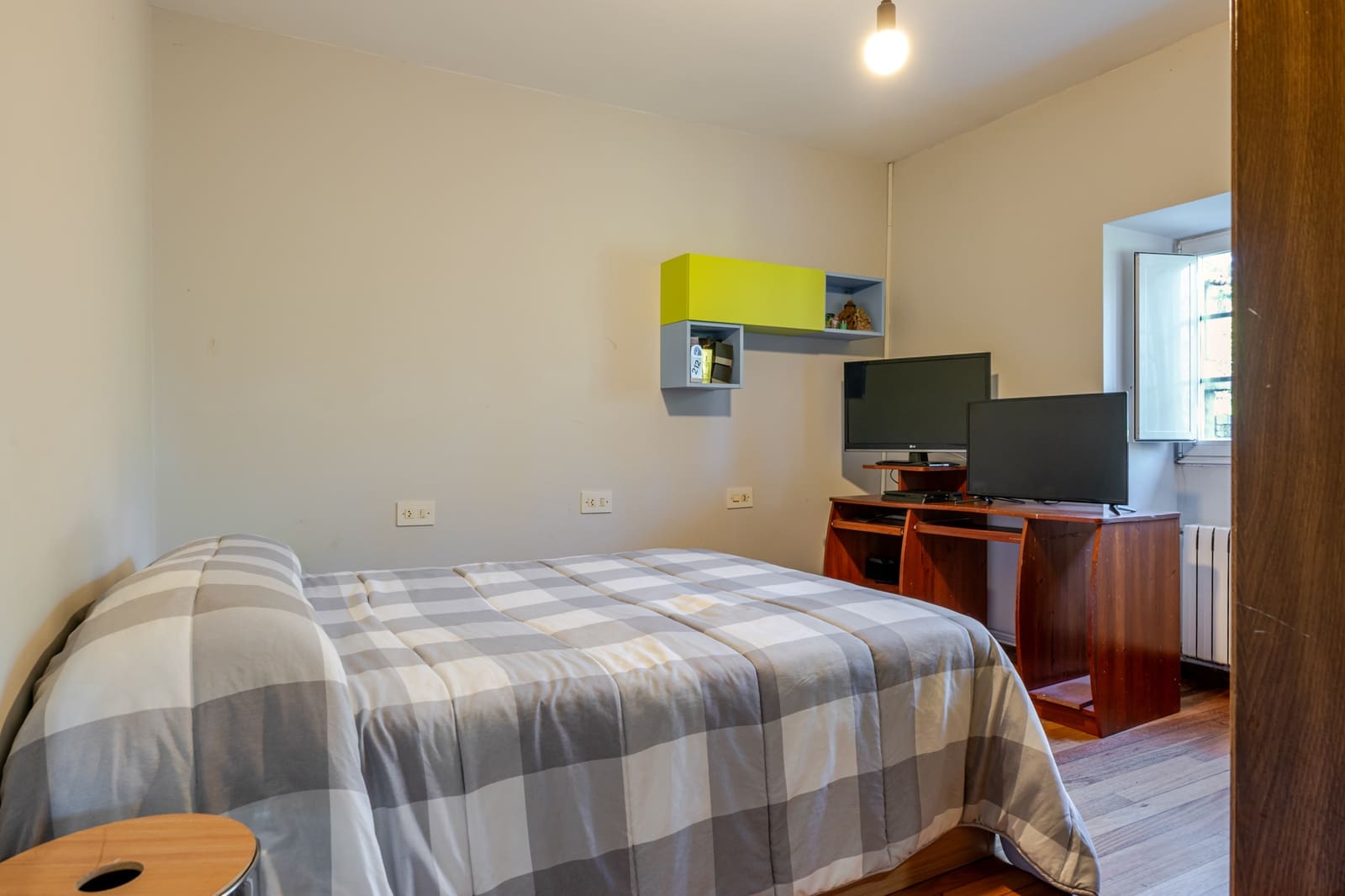 6 soveværelse Finca/Landehus til salg i Cambados med garage - € 595.000 (Ref: 9941172)