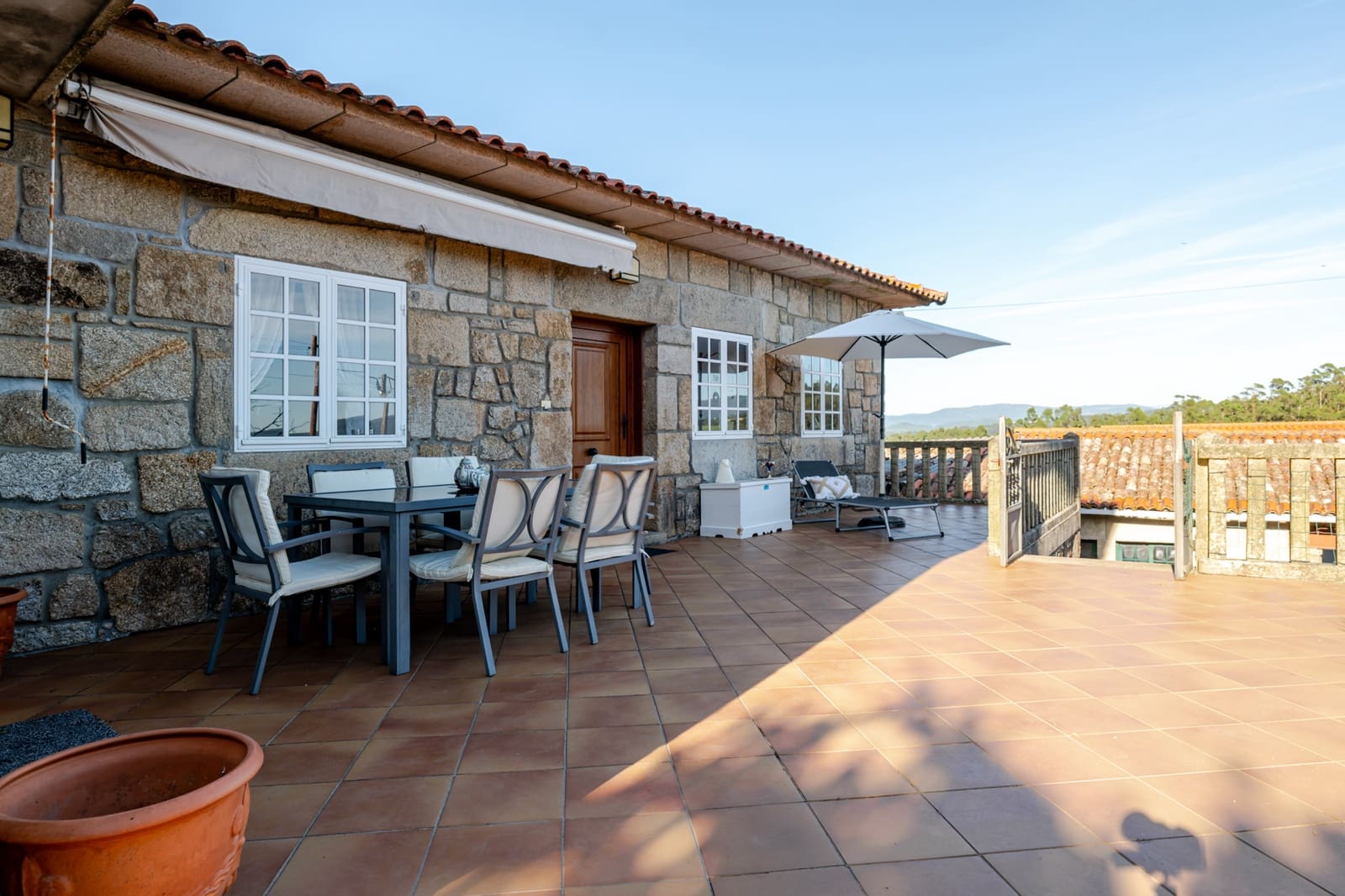 6 soveværelse Finca/Landehus til salg i Cambados med garage - € 595.000 (Ref: 9941172)