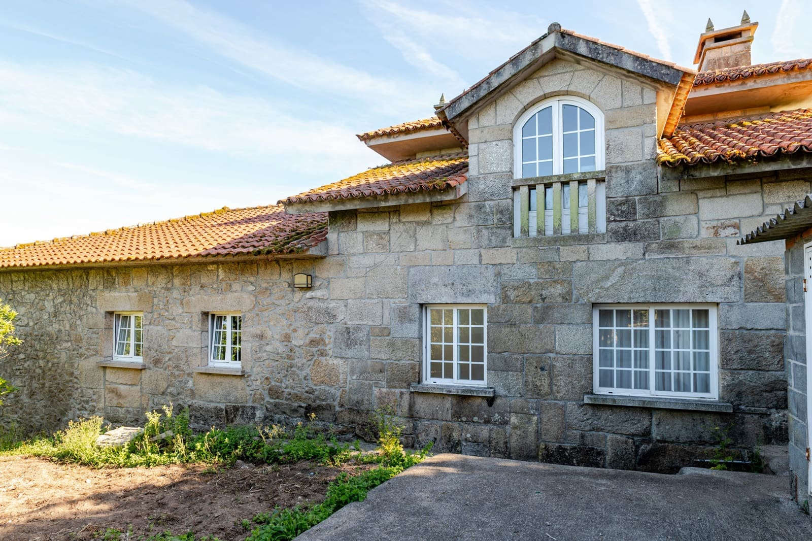 6 soveværelse Finca/Landehus til salg i Cambados med garage - € 595.000 (Ref: 9941172)