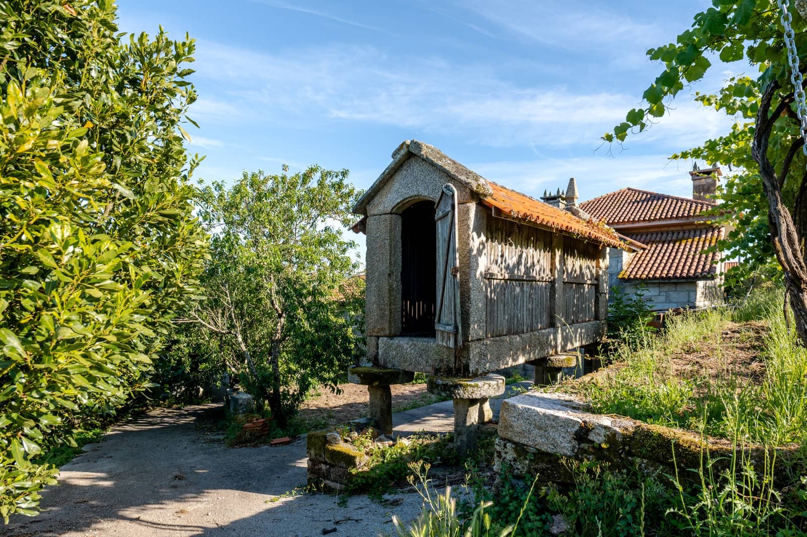 6 soveværelse Finca/Landehus til salg i Cambados med garage - € 595.000 (Ref: 9941172)