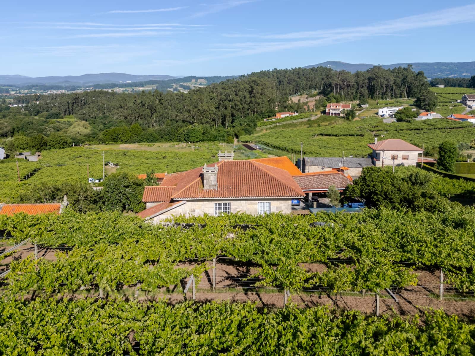 6 soveværelse Finca/Landehus til salg i Cambados med garage - € 595.000 (Ref: 9941172)