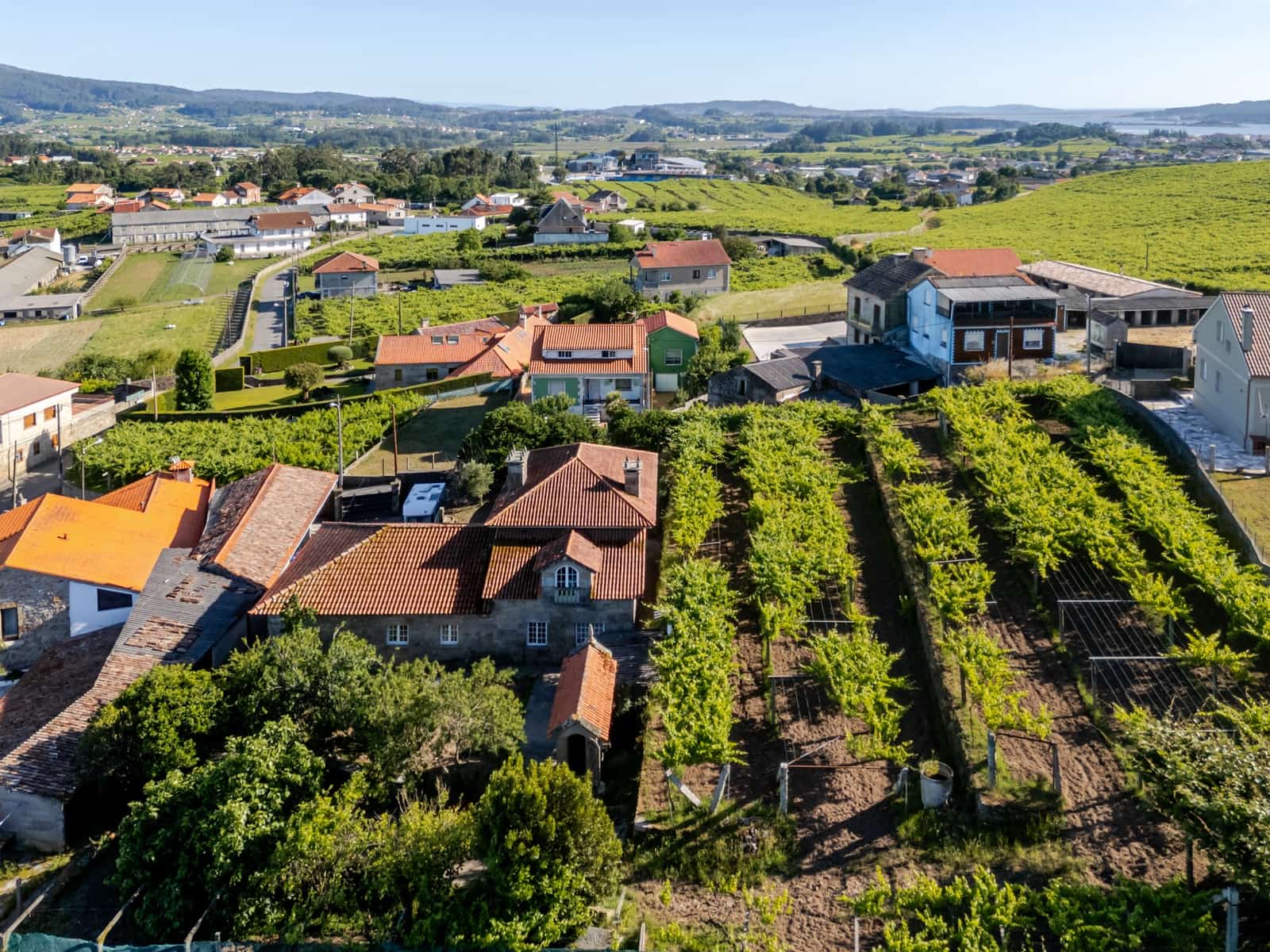 6 soveværelse Finca/Landehus til salg i Cambados med garage - € 595.000 (Ref: 9941172)
