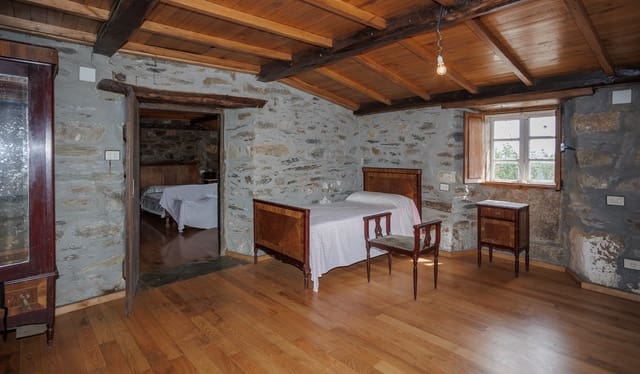 5 soveværelse Finca/Landehus til salg i O Saviñao - € 270.000 (Ref: 9952901)