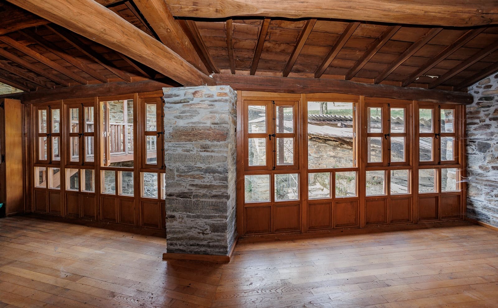 5 chambre Finca/Maison de Campagne à vendre à O Savinao - 270 000 € (Ref: 9952901)