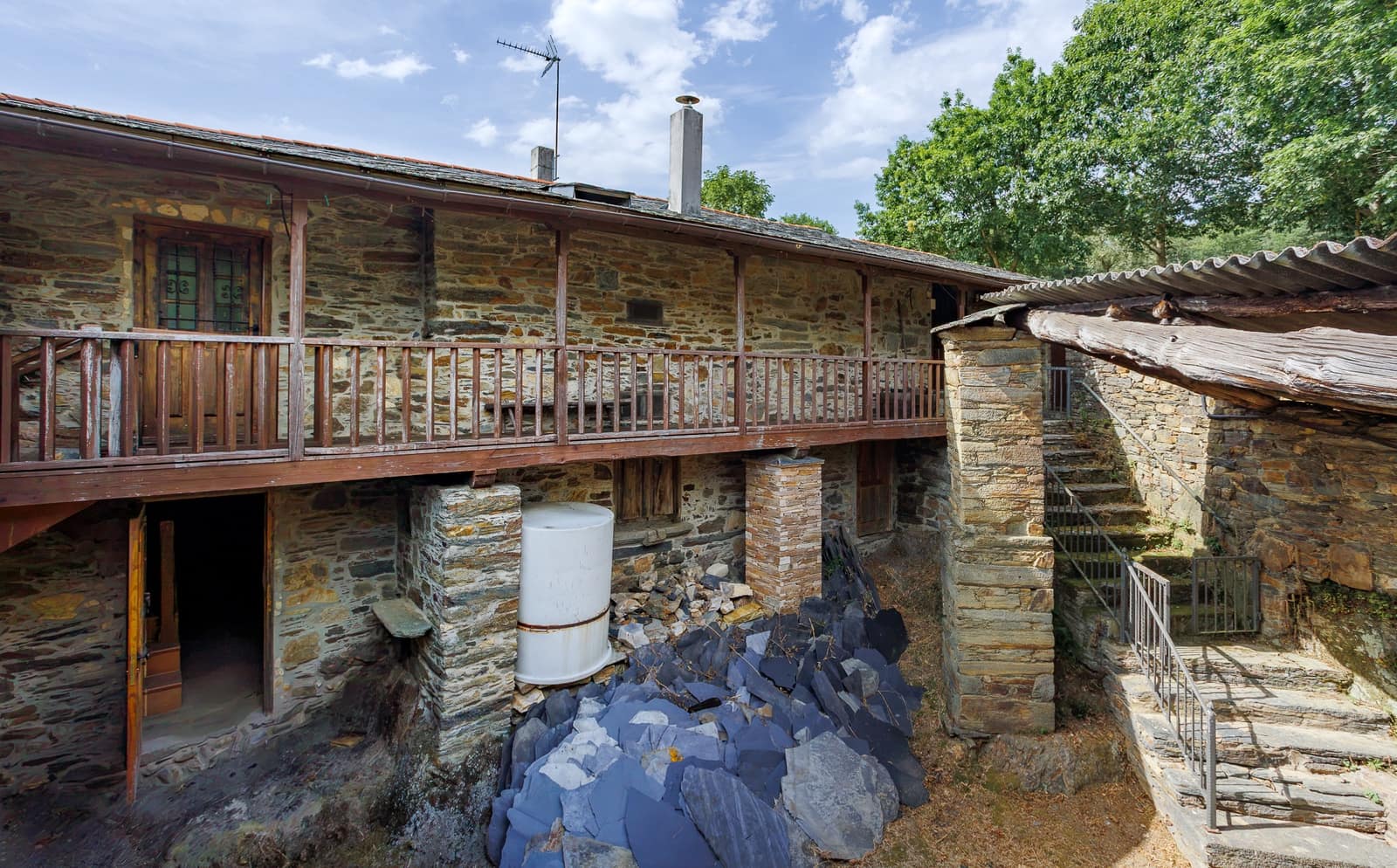 5 chambre Finca/Maison de Campagne à vendre à O Savinao - 270 000 € (Ref: 9952901)