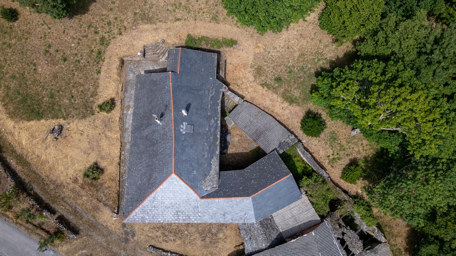 5 chambre Finca/Maison de Campagne à vendre à O Savinao - 270 000 € (Ref: 9952901)