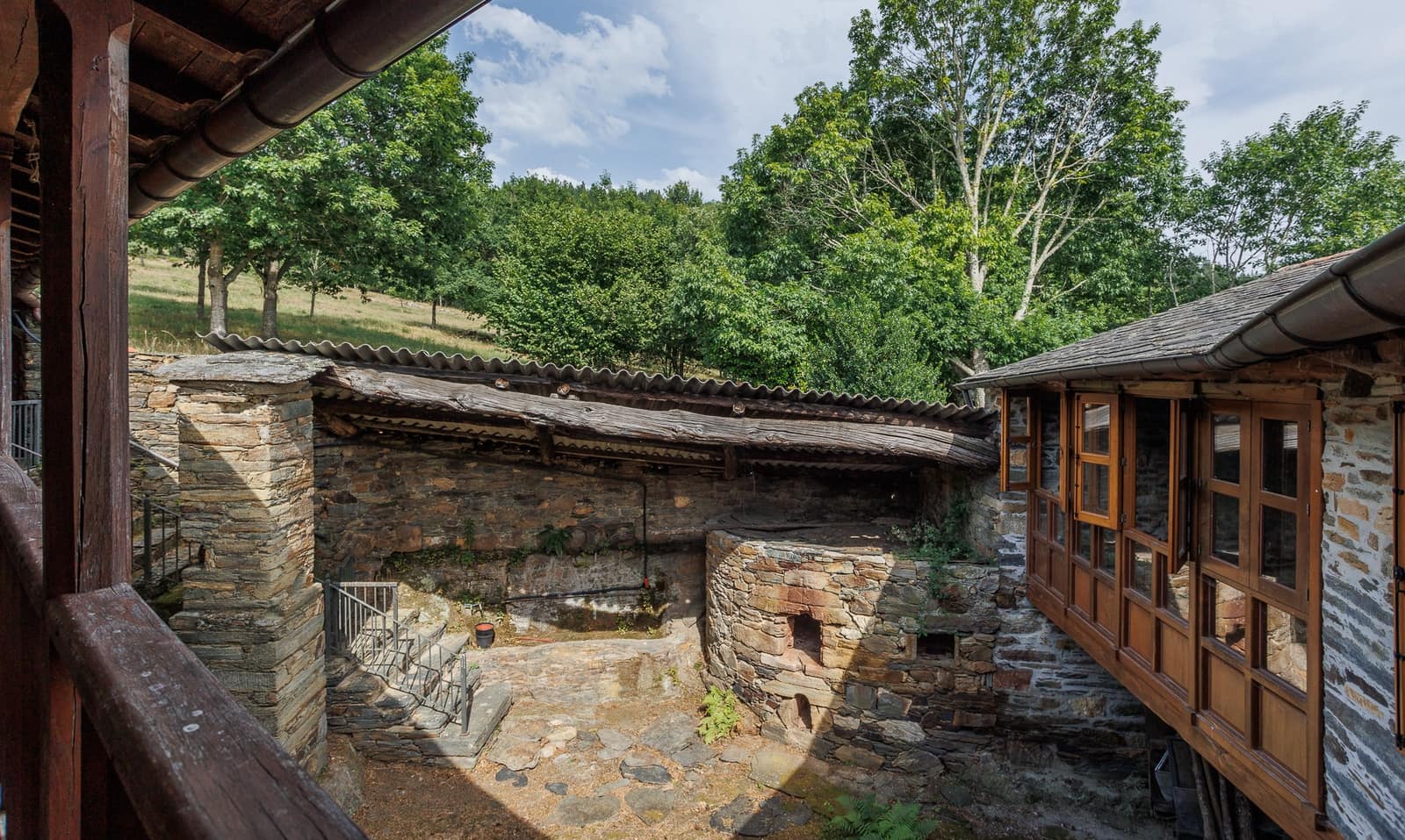 5 chambre Finca/Maison de Campagne à vendre à O Savinao - 270 000 € (Ref: 9952901)