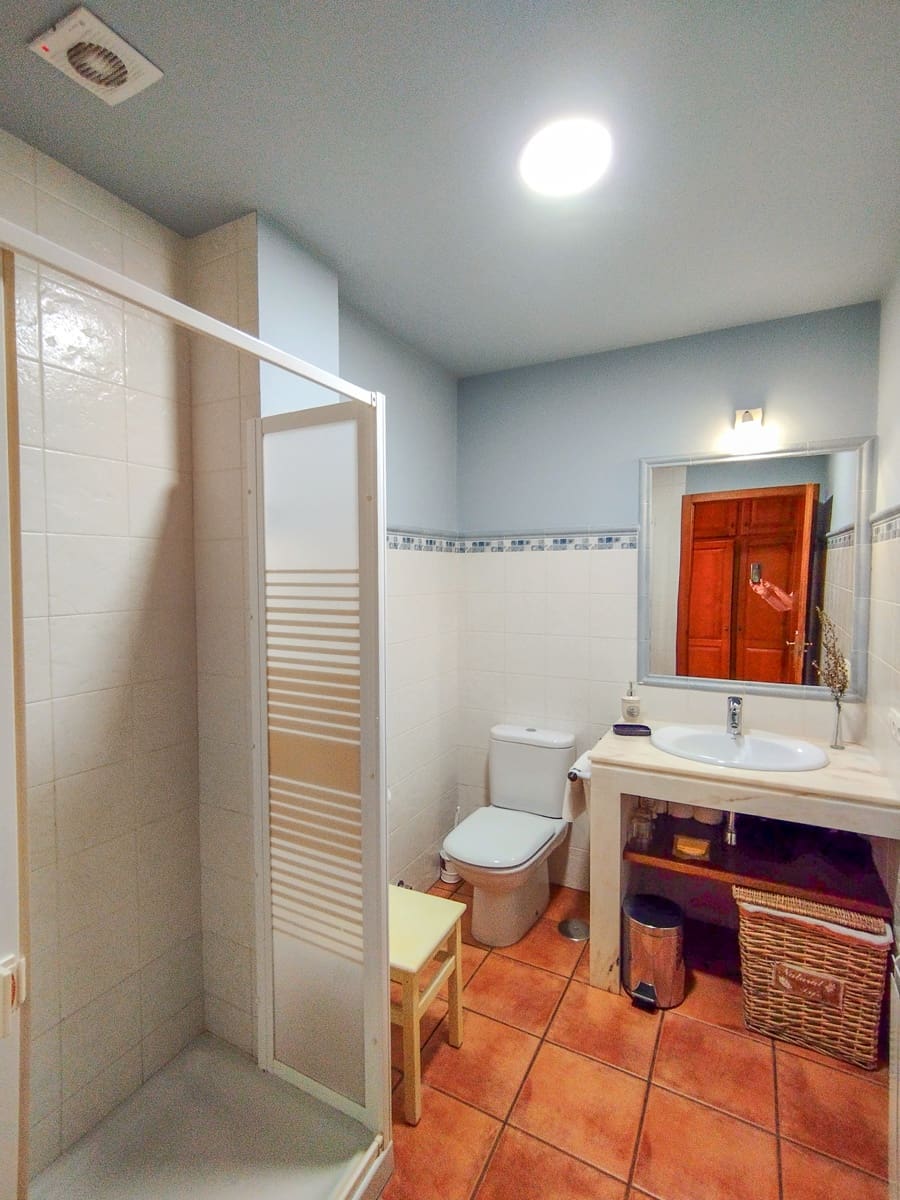 6 quarto Empresa para venda em Navia com garagem - 800 000 € (Ref: 9956305)