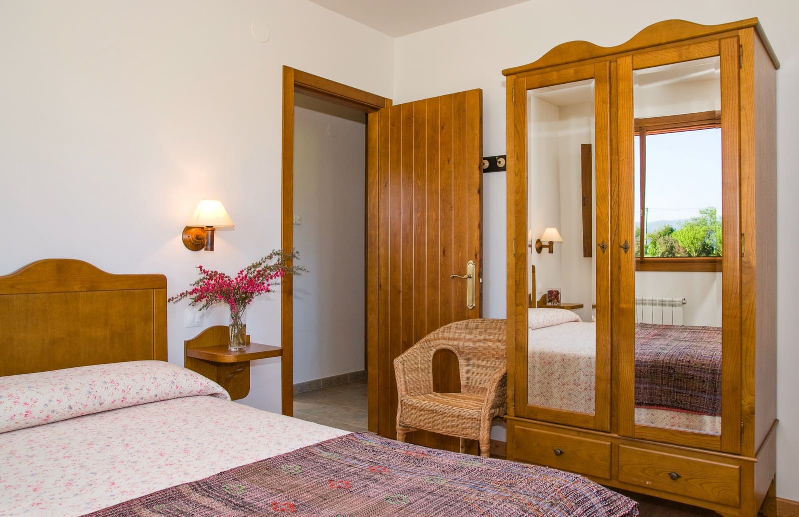 6 quarto Empresa para venda em Navia com garagem - 800 000 € (Ref: 9956305)