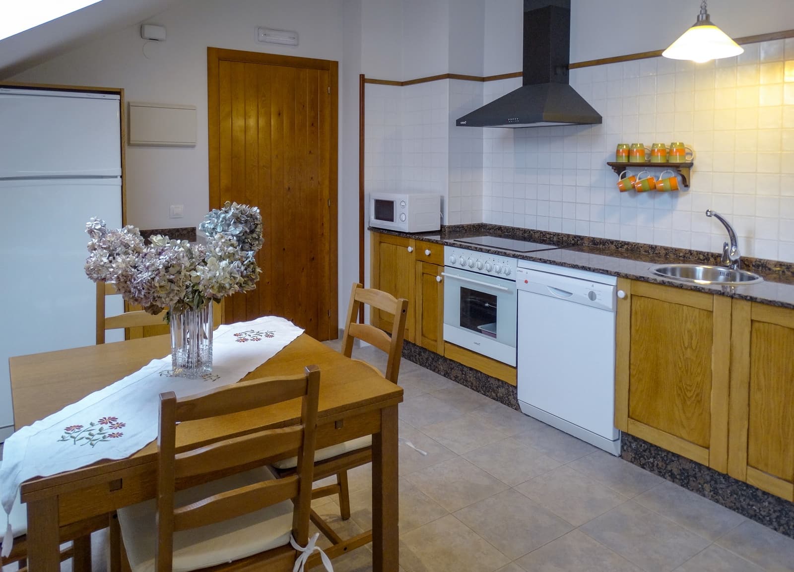 6 quarto Empresa para venda em Navia com garagem - 800 000 € (Ref: 9956305)