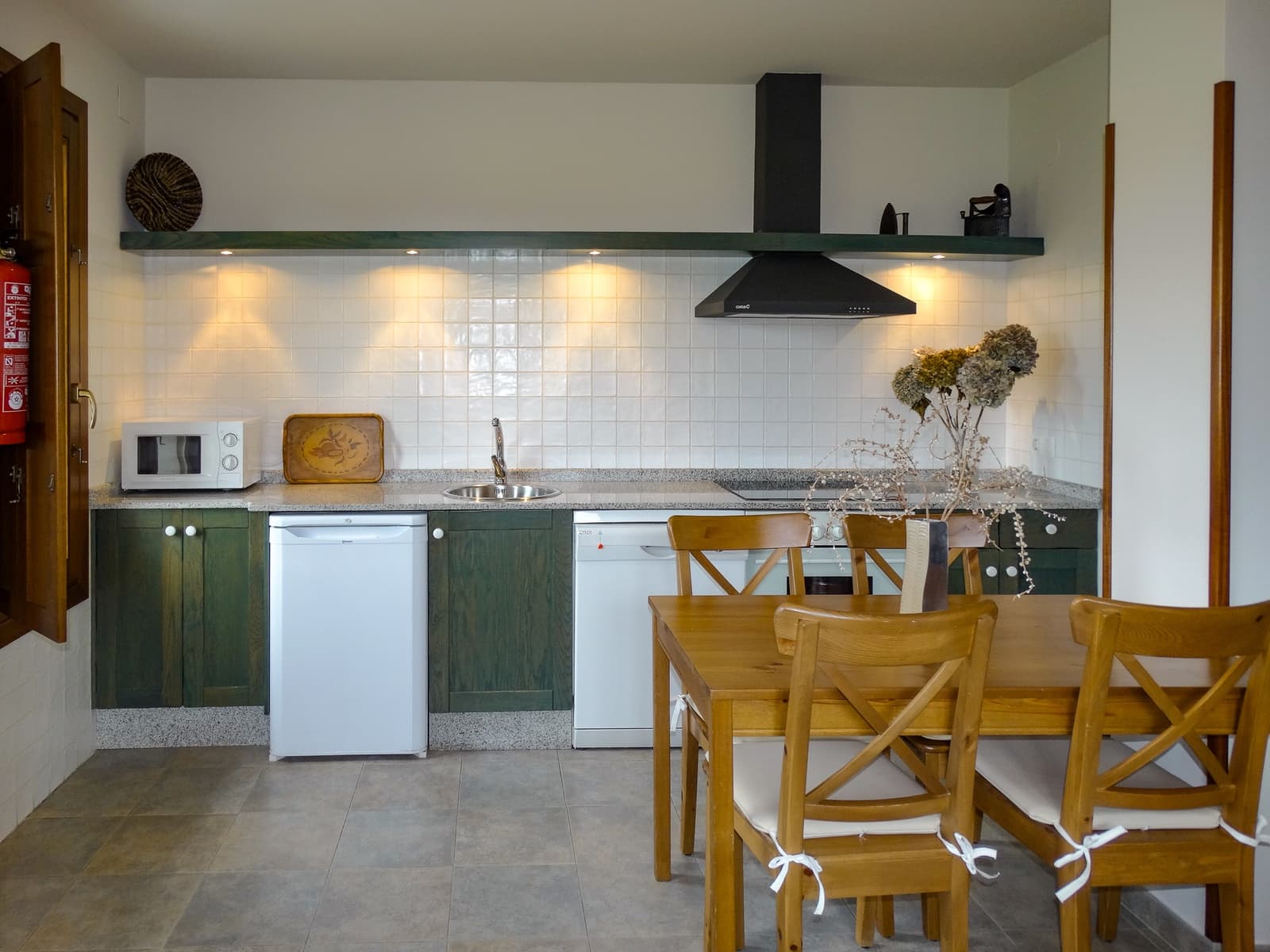 6 quarto Empresa para venda em Navia com garagem - 800 000 € (Ref: 9956305)