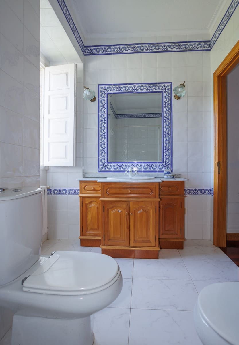 9 soveværelse Finca/Landehus til salg i Lugo by med swimmingpool - € 390.000 (Ref: 9971699)