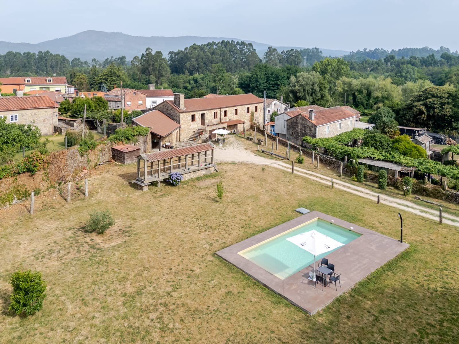 3 soveværelse Finca/Landehus til salg i Padron med swimmingpool - € 930.000 (Ref: 9973801)
