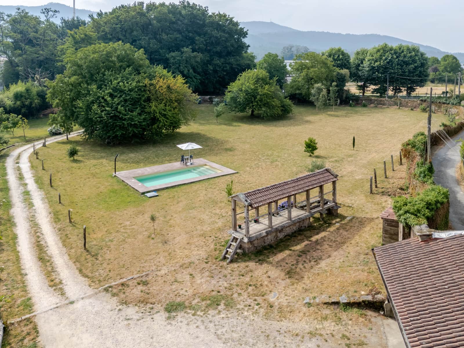 3 soveværelse Finca/Landehus til salg i Padron med swimmingpool - € 930.000 (Ref: 9973801)