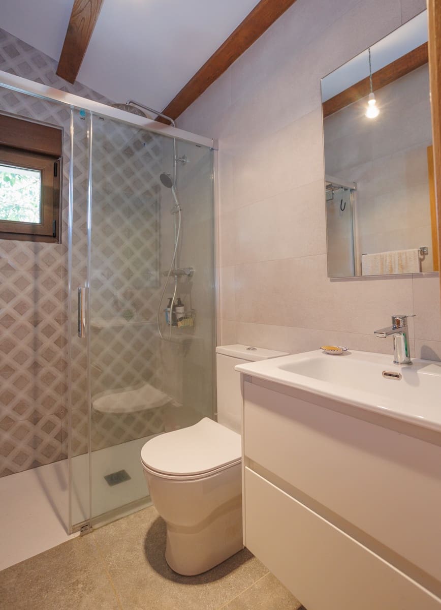 12 bedroom Villa for sale in A Pontenova - € 1,600,000 (Ref: 9983316)