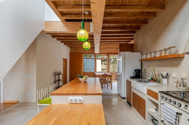 5 soverom Finca/Herregård til salgs i Poio med svømmebasseng - € 940 000 (Ref: 9997697)