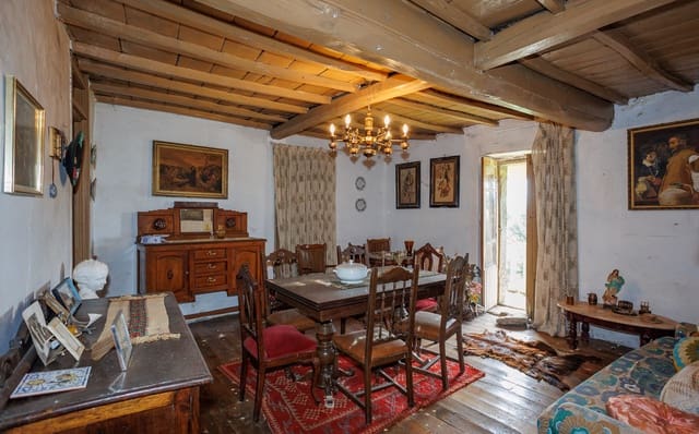 3 slaapkamer Finca/Landhuis te koop in Parada de Sil - € 85.000 (Ref: 9999270)