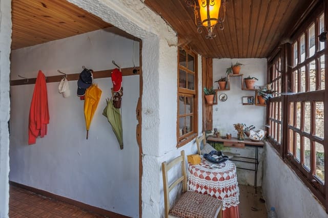 3 slaapkamer Finca/Landhuis te koop in Parada de Sil - € 85.000 (Ref: 9999270)
