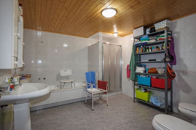5 Zimmer Finca/Landgut zu verkaufen in Begonte mit Garage - 370.000 € (Ref: 9999365)