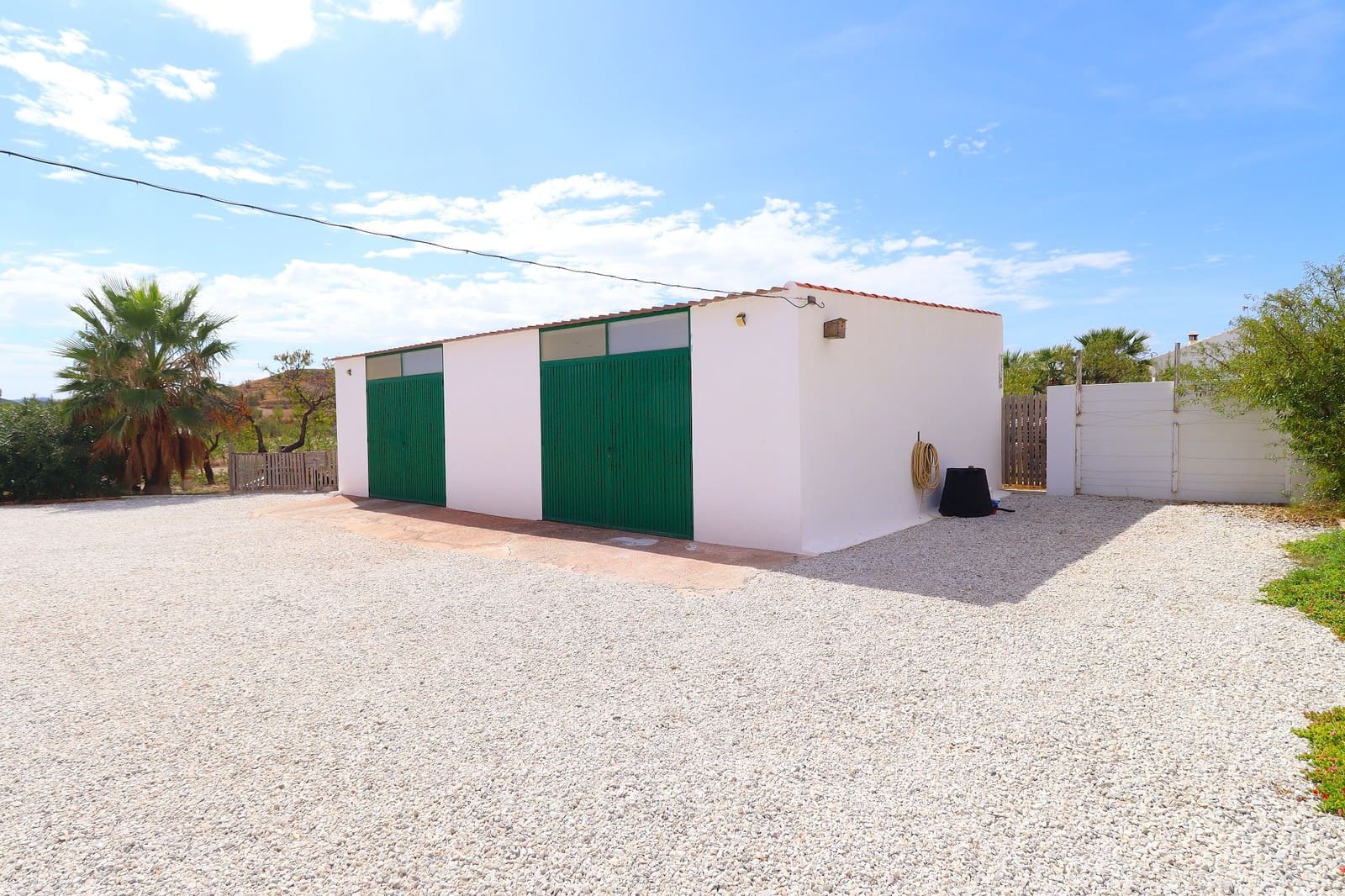 3 bedroom Villa for sale in Velez-Rubio with garage - € 274,950 (Ref: 10179684)