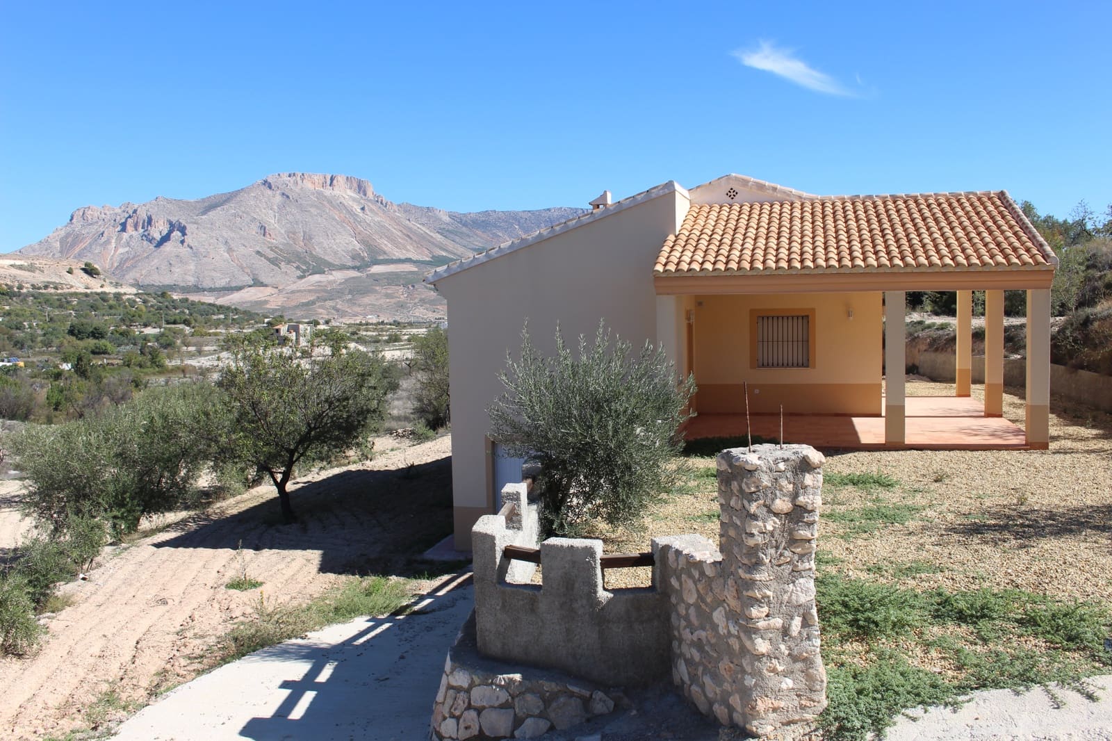 3 slaapkamer Villa te koop in Velez-Blanco met garage - € 156.000 (Ref: 2380664)