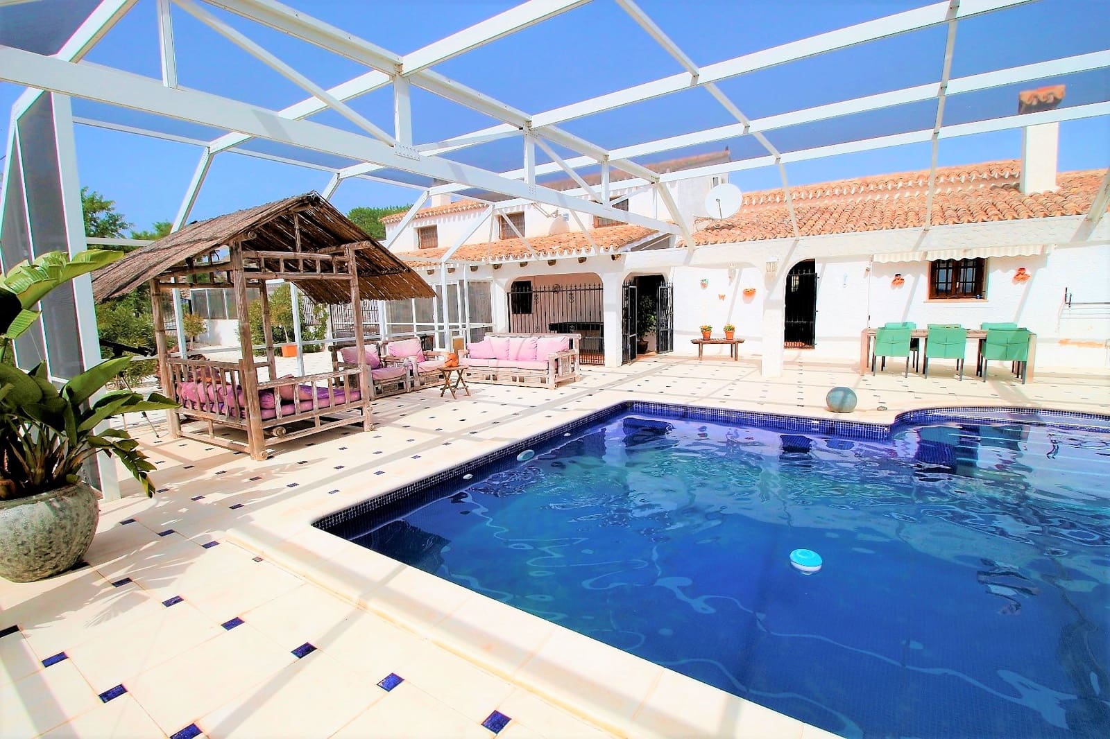 6 soveværelse Finca/Landehus til salg i Puerto Lumbreras med swimmingpool - € 349.000 (Ref: 3668481)