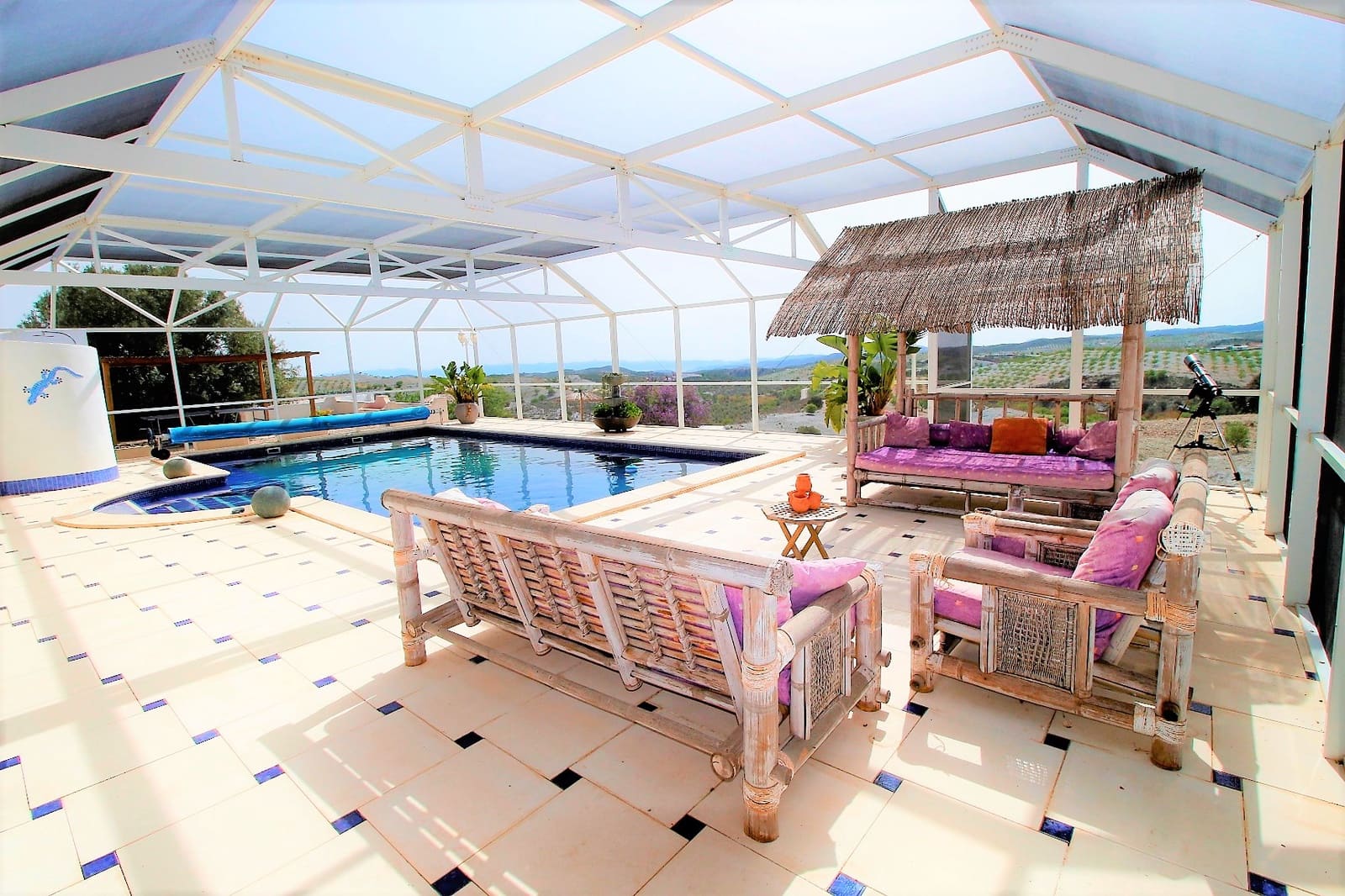 6 soveværelse Finca/Landehus til salg i Puerto Lumbreras med swimmingpool - € 349.000 (Ref: 3668481)